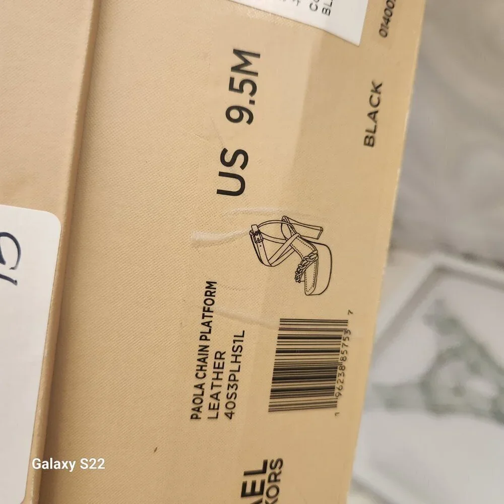 NWT Michael Kors Black Paola Chain Platform Black Leather 9.5. NIB - Picture 10 of 14